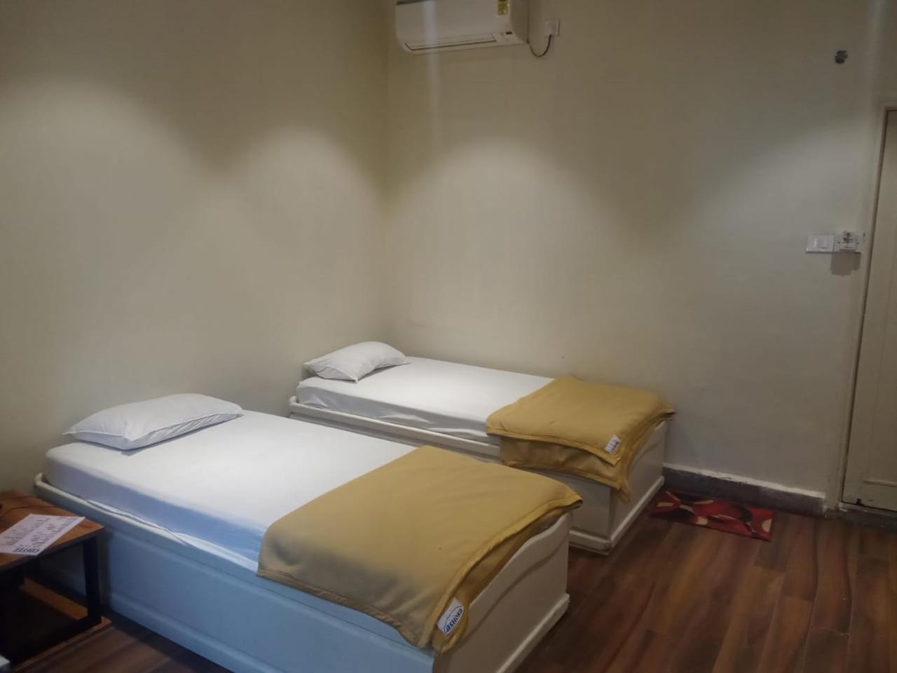 Hotel Ashoka, Pune Yerandwane Dış mekan fotoğraf