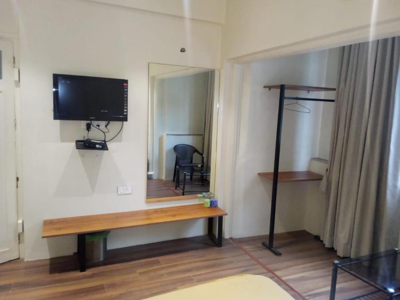 Hotel Ashoka, Pune Yerandwane Dış mekan fotoğraf